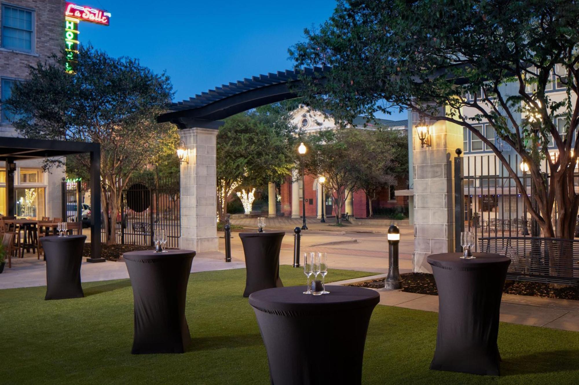 The Lasalle Hotel, Bryan College Station, A Tribute Portfolio Hotel Εξωτερικό φωτογραφία