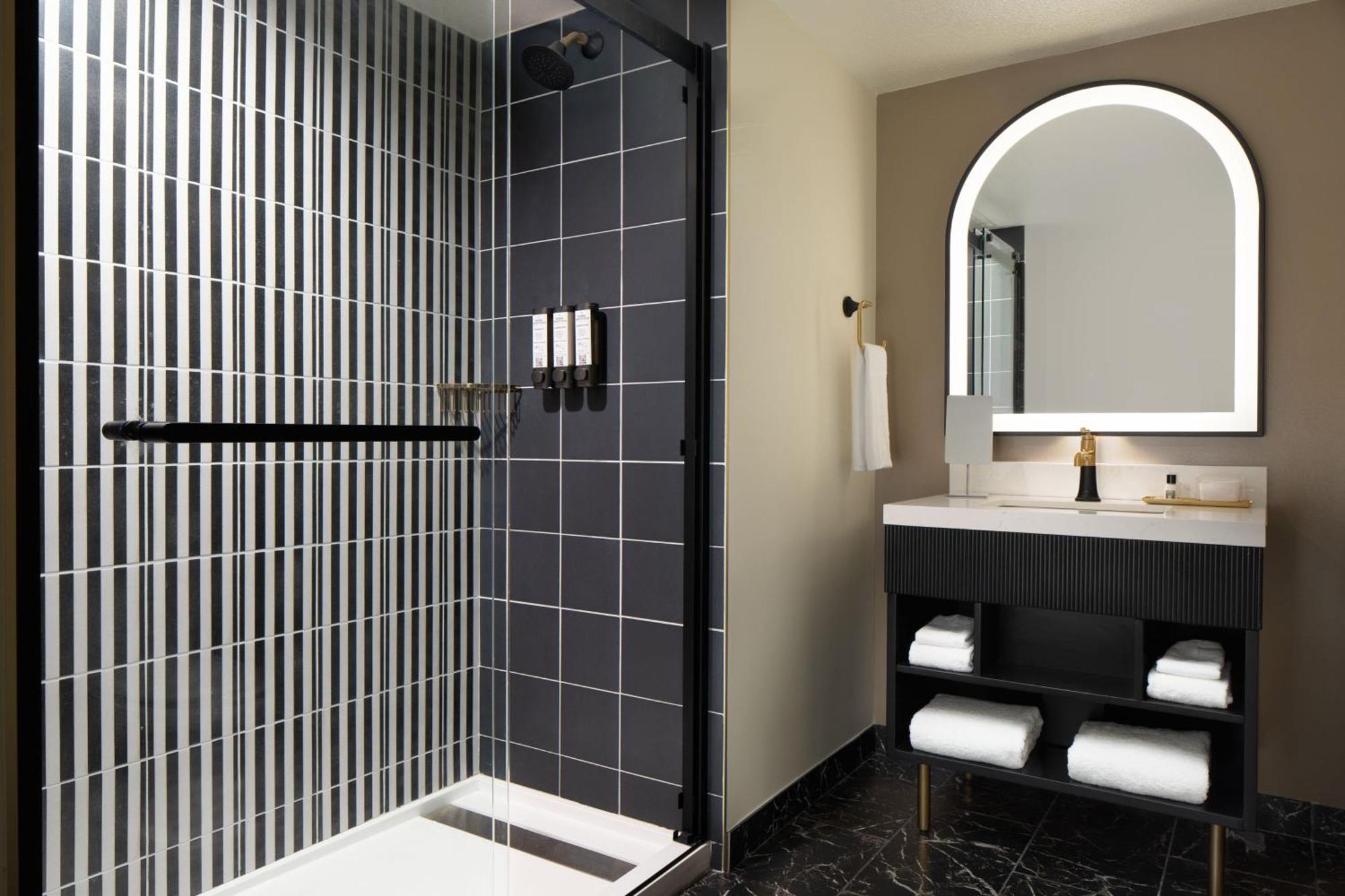 The Lasalle Hotel, Bryan College Station, A Tribute Portfolio Hotel Εξωτερικό φωτογραφία