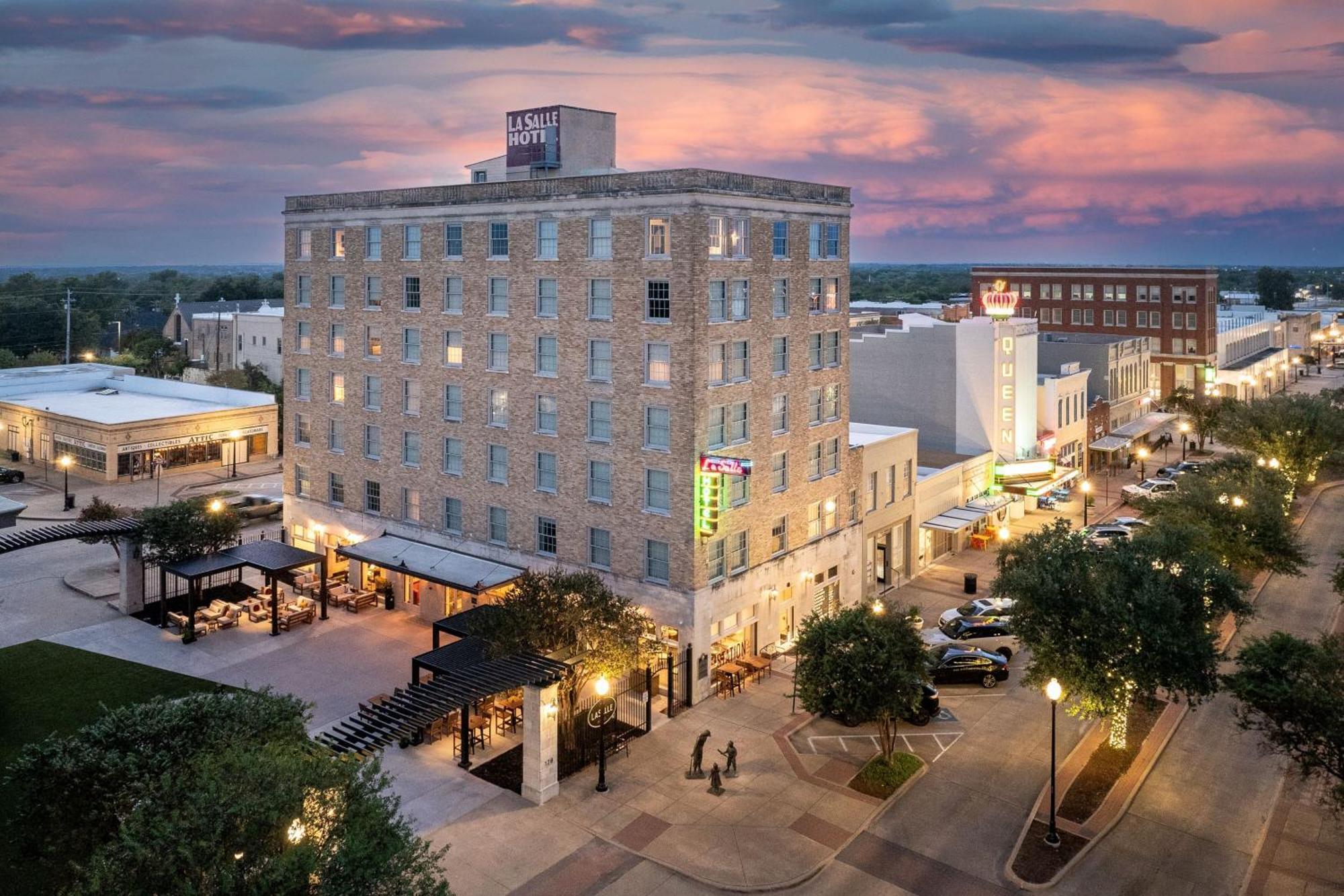 The Lasalle Hotel, Bryan College Station, A Tribute Portfolio Hotel Εξωτερικό φωτογραφία